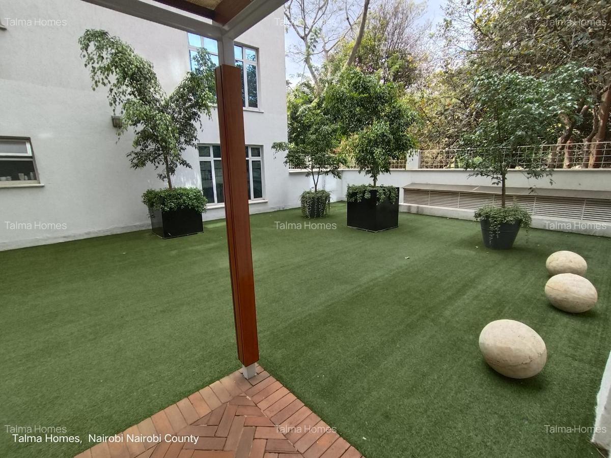 3 Bed Apartment with En Suite at Off Rhapta Road - 5
