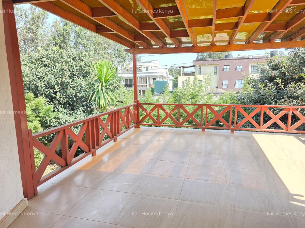 5 Bed Townhouse with En Suite at Convent Drive - 10