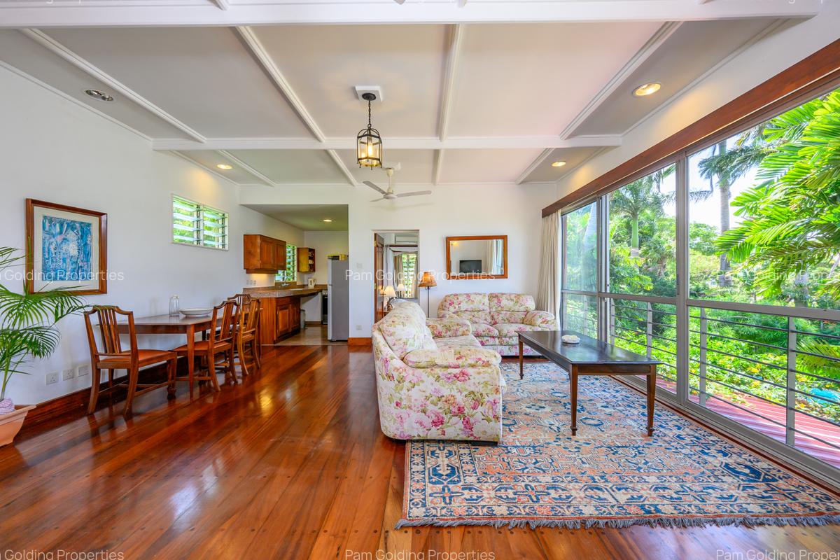 2 Bed House with En Suite at Ras Kisauni - 6
