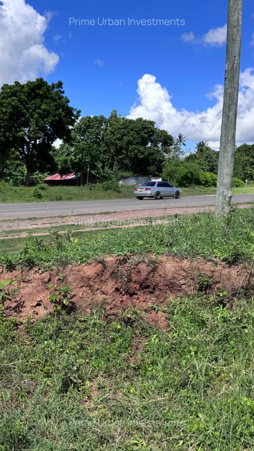 464 m² Land at Mavueni - 16