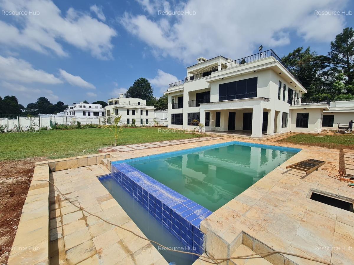 6 Bed House with En Suite at Loresho - 1