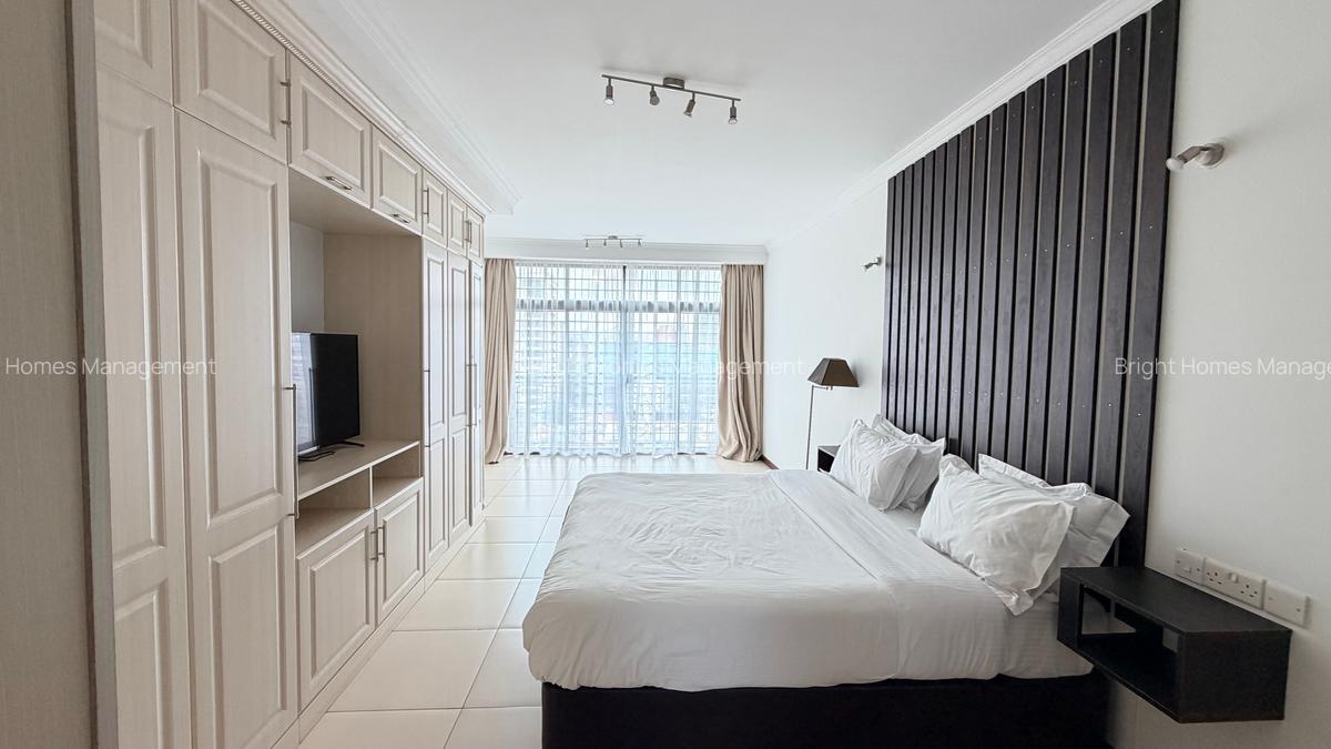 Serviced 3 Bed Apartment with En Suite in Westlands Area - 10