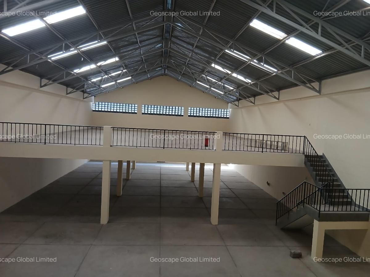 11,497 ft² Warehouse with Fibre Internet in Industrial Area - 10