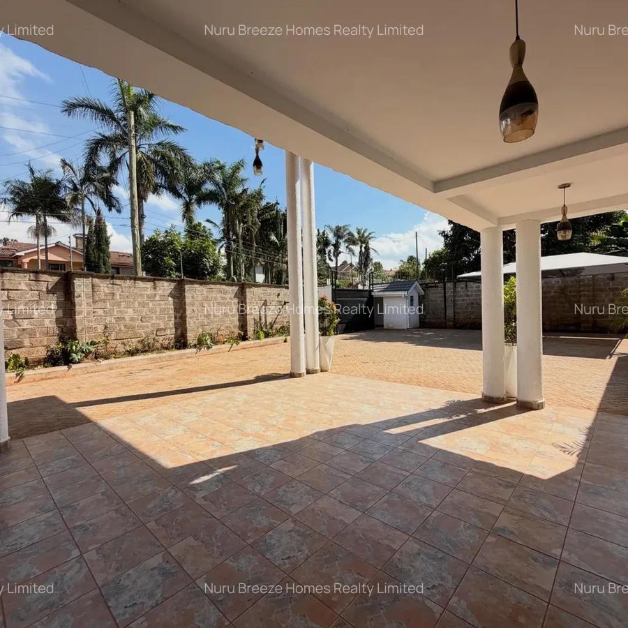 5 Bed House with En Suite in Runda - 20