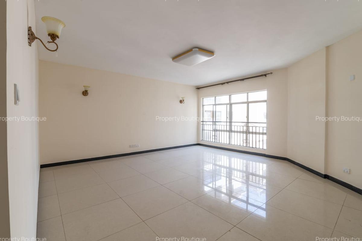 3 Bed Apartment with En Suite in Kilimani - 3
