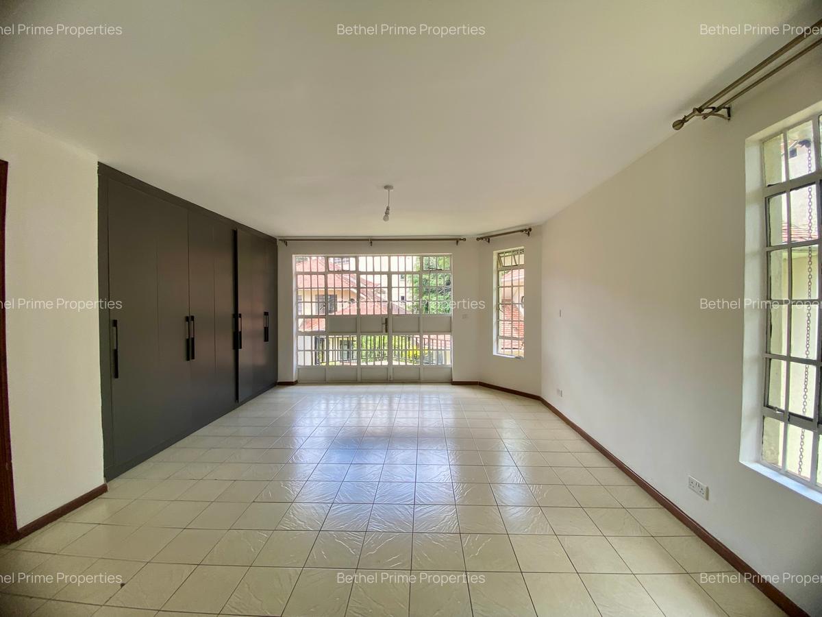 4 Bed Townhouse with Garden in Lower Kabete - 13