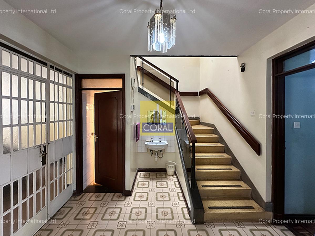 4 Bed Townhouse in Westlands Area - 9