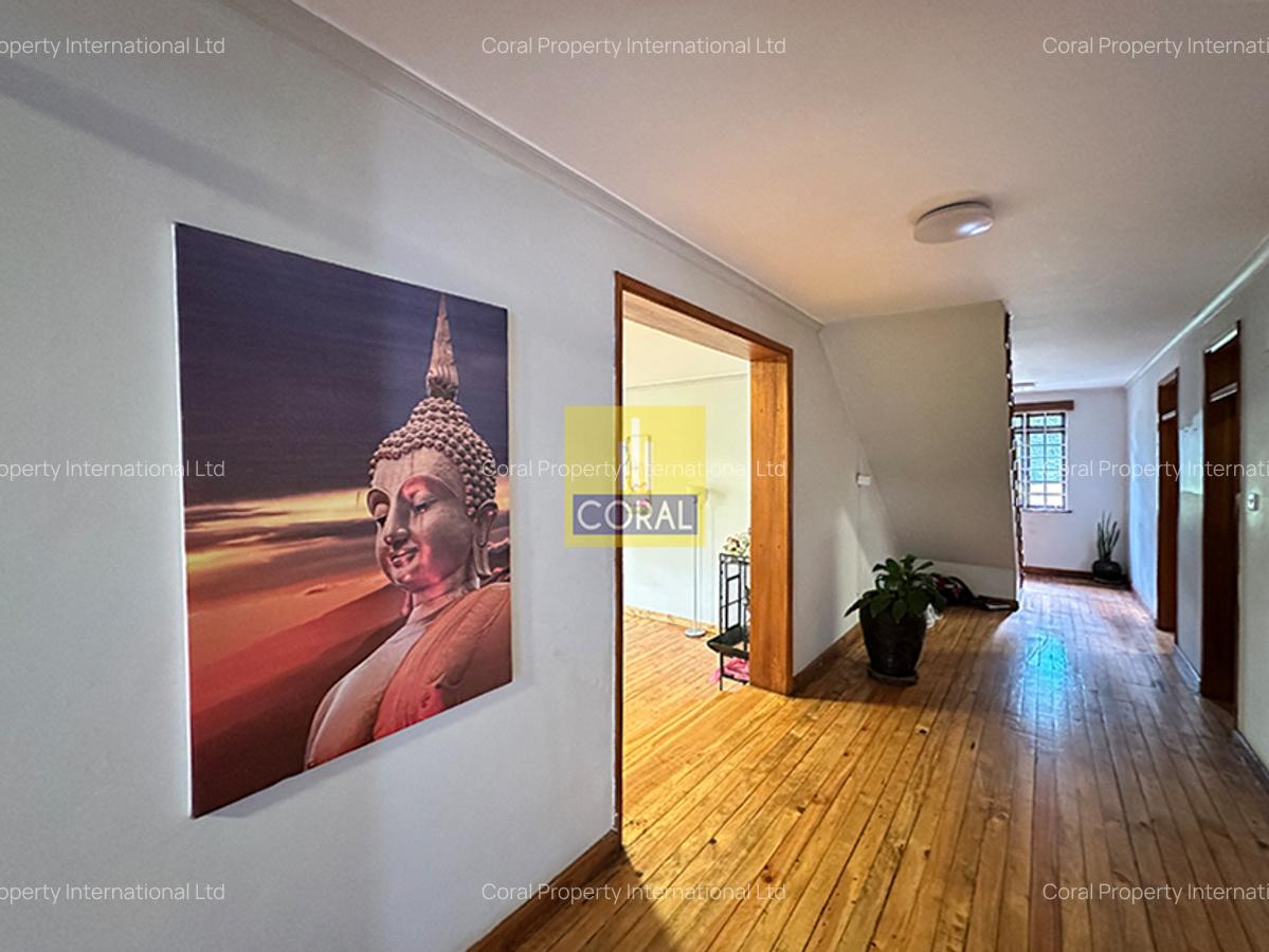 7 Bed House in Runda - 3