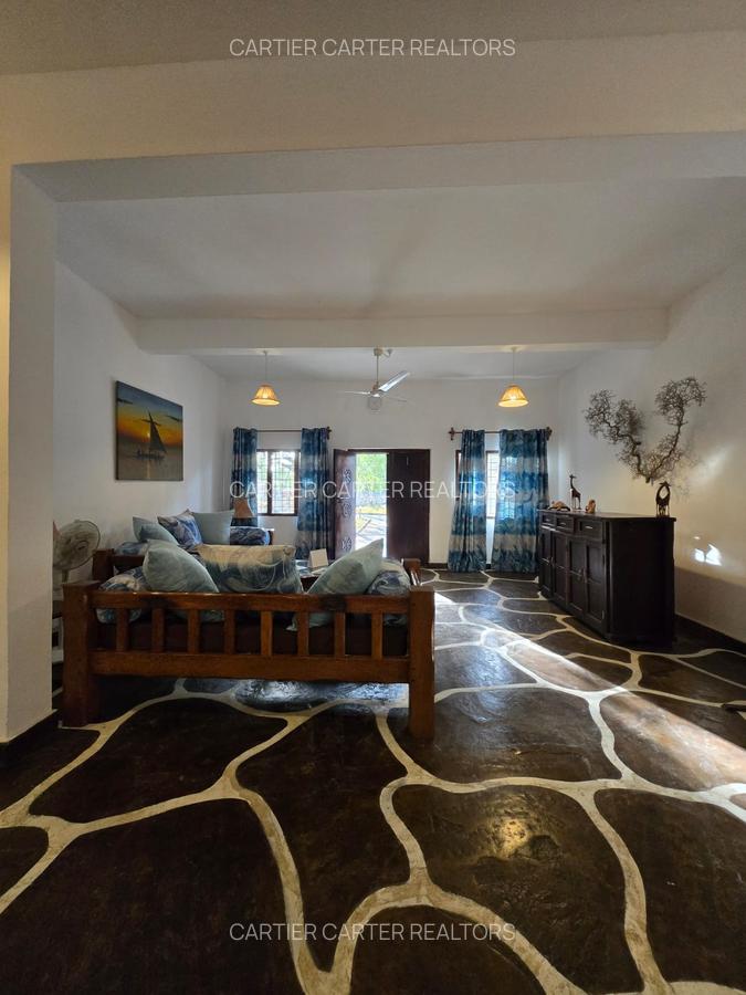 4 Bed Villa with En Suite in Watamu - 7