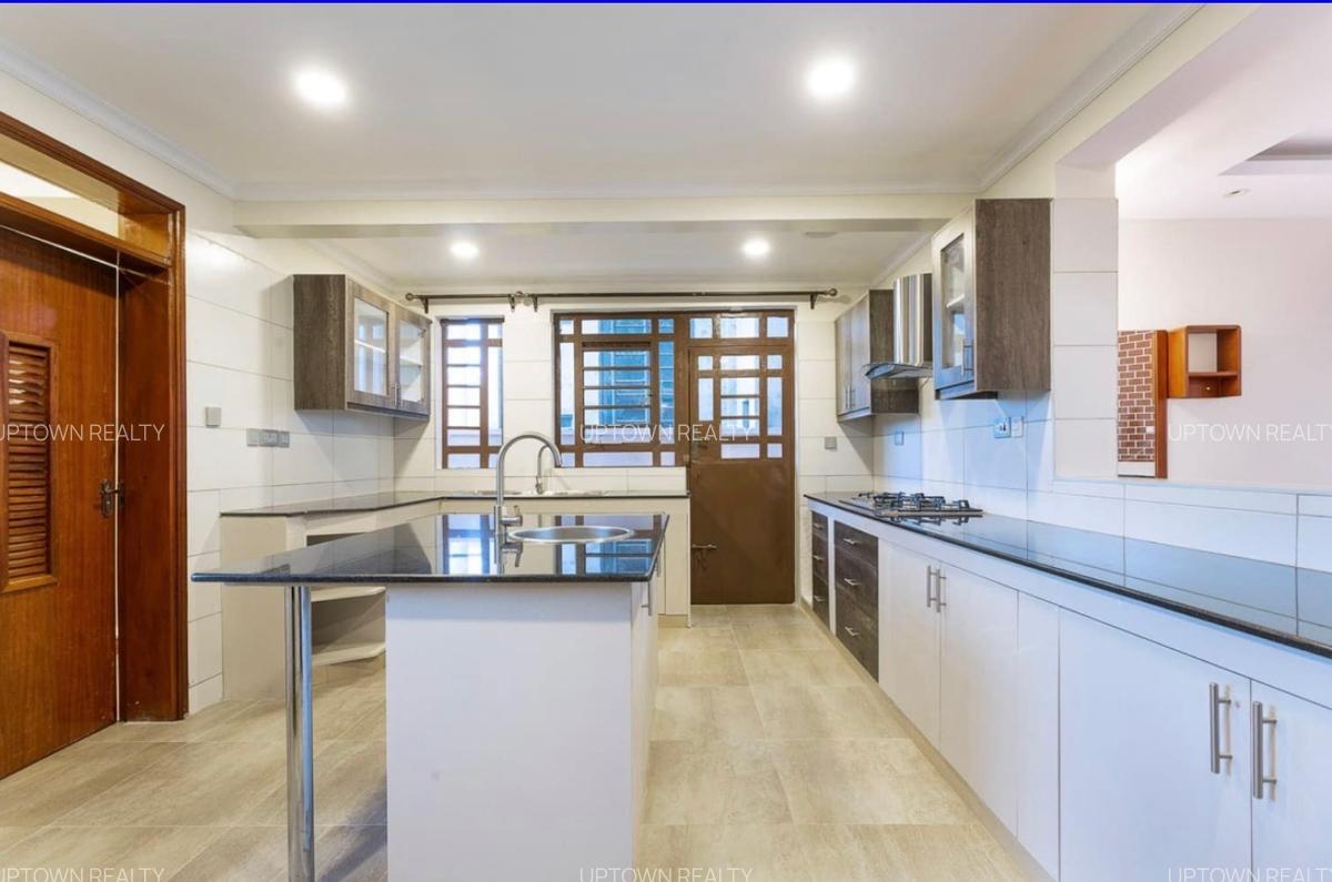 4 Bed House with Staff Quarters at Ngong - 9