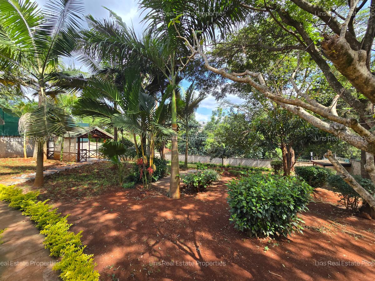 4 Bed House with En Suite in Runda - 3