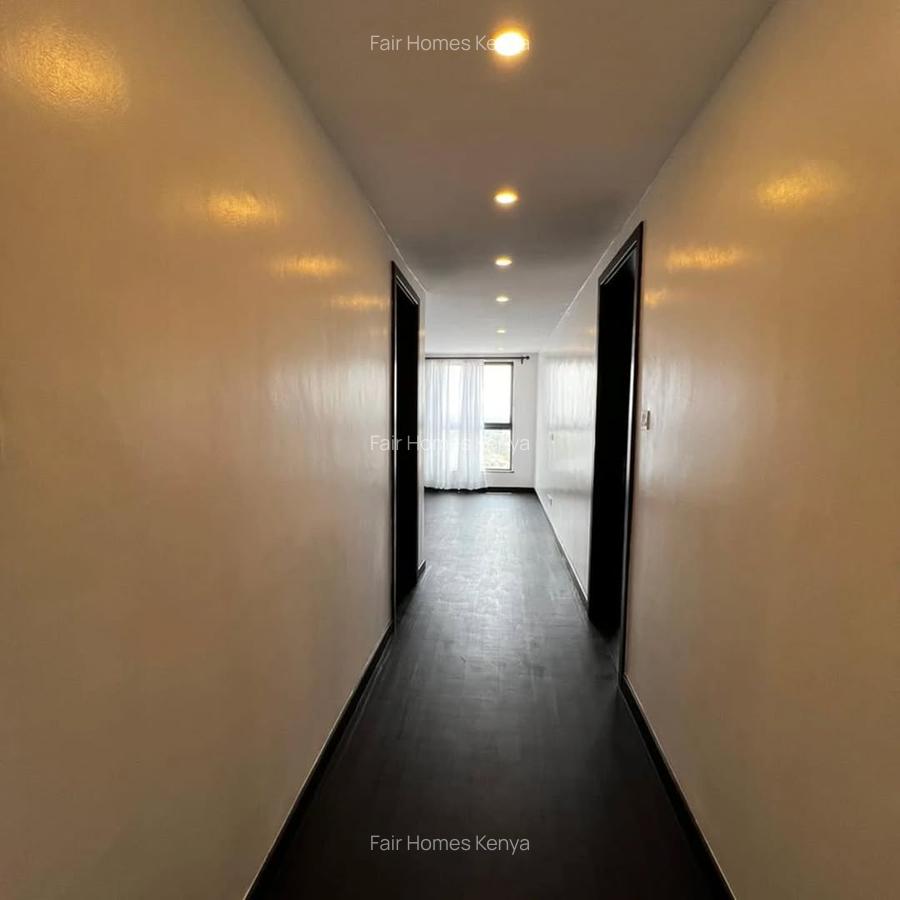 4 Bed Apartment with En Suite at Valley Arcade - 13