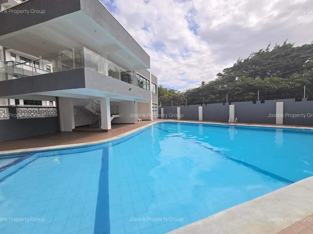 4 Bed Apartment with En Suite at Mt Kenya - 3