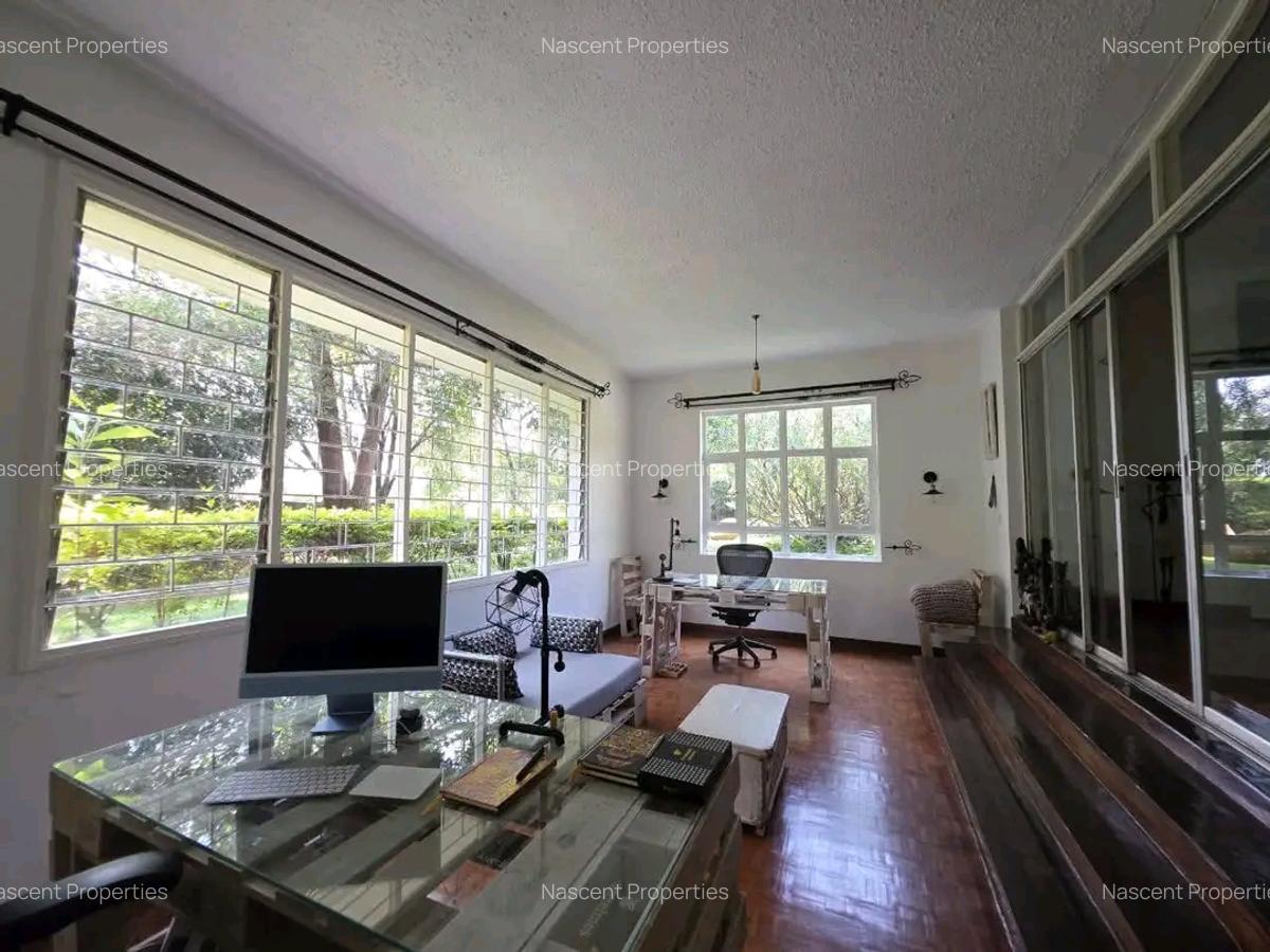 4 Bed House with En Suite at Loresho - 14