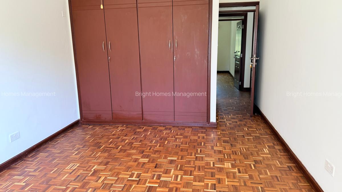 4 Bed Townhouse with En Suite in Muthaiga - 17