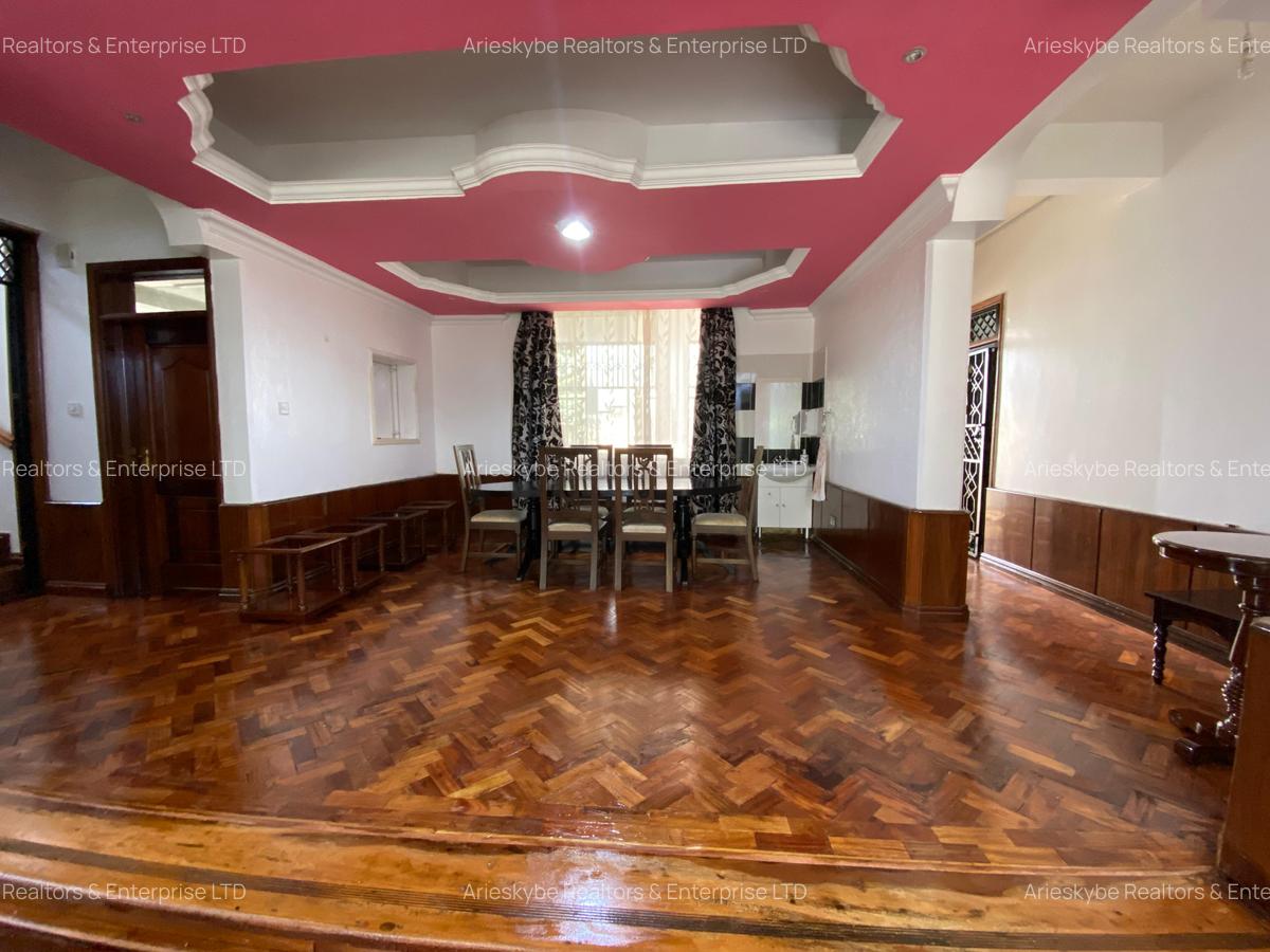 6 Bed Townhouse with En Suite in Kitisuru - 4
