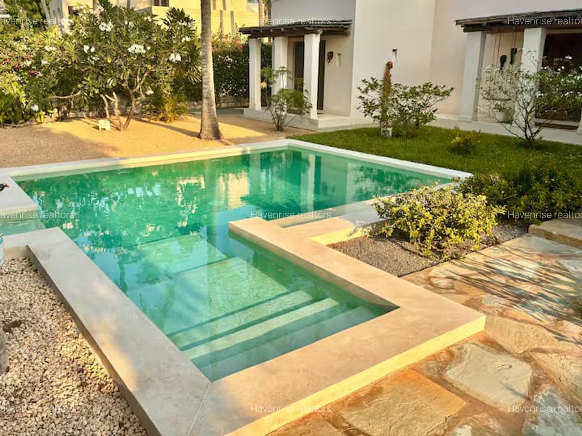 3 Bed House at Watamu - 4