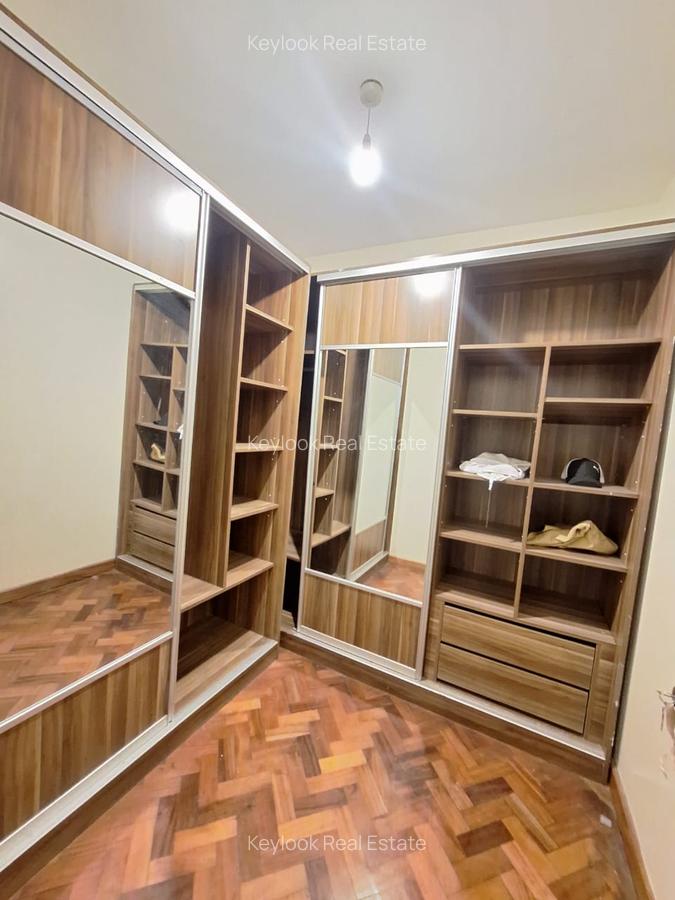 5 Bed Townhouse with En Suite at Lavington Green - 12