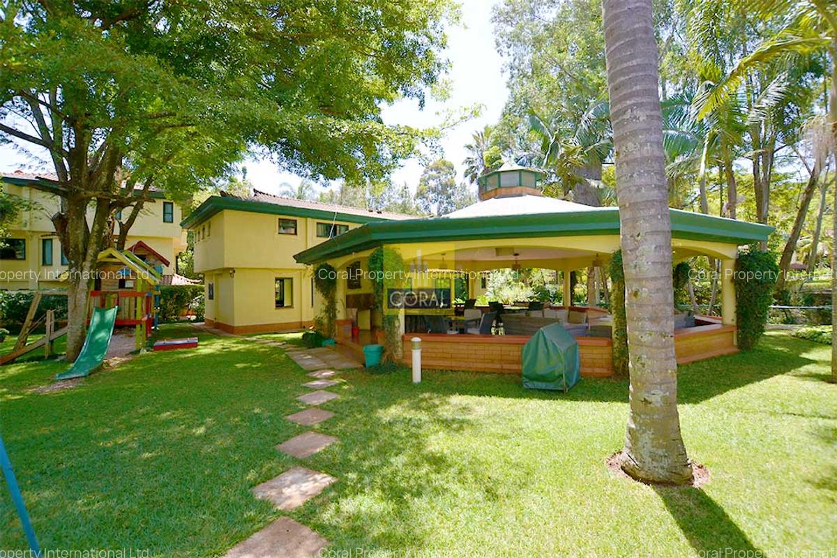 3 Bed Townhouse with En Suite in Westlands Area - 18