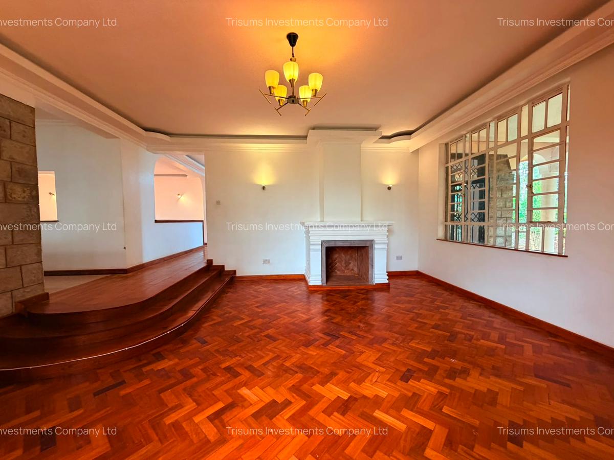 5 Bed House with En Suite in Runda - 8