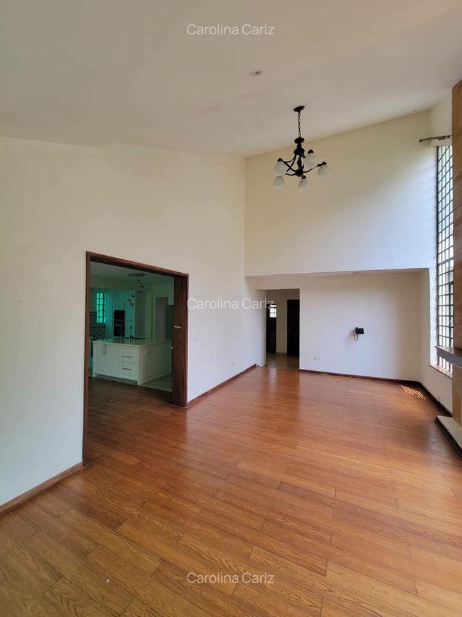 4 Bed Villa with En Suite in Kitisuru - 15