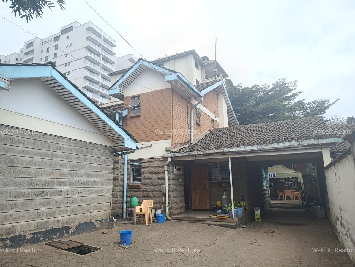 4 Bed Townhouse with En Suite in Kileleshwa - 1