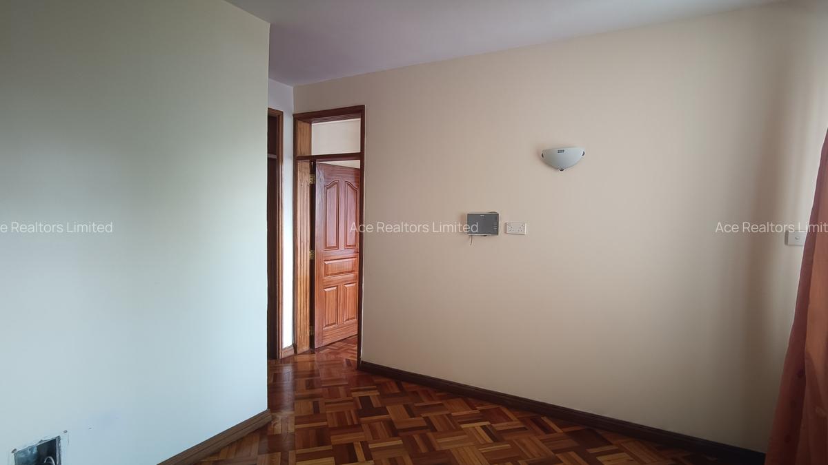 3 Bed Apartment with En Suite at Raphta Road - 7