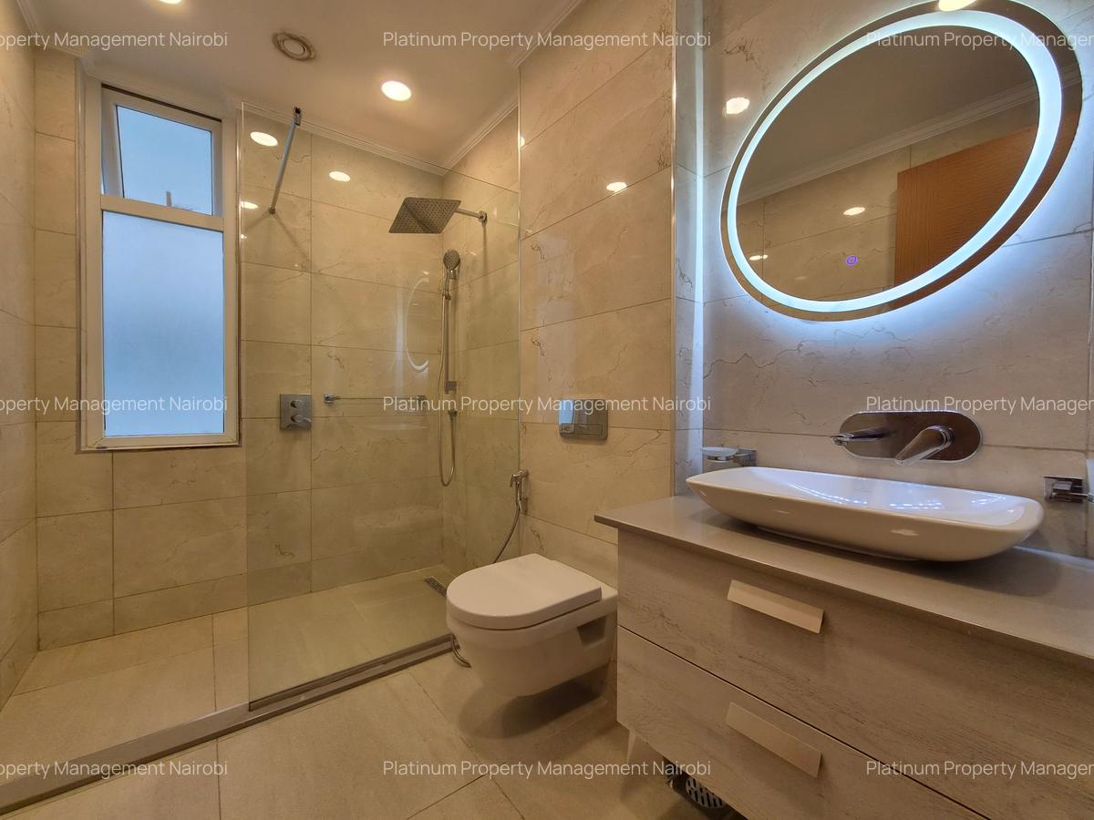Furnished 2 Bed Apartment with En Suite at The Colosseum - 11