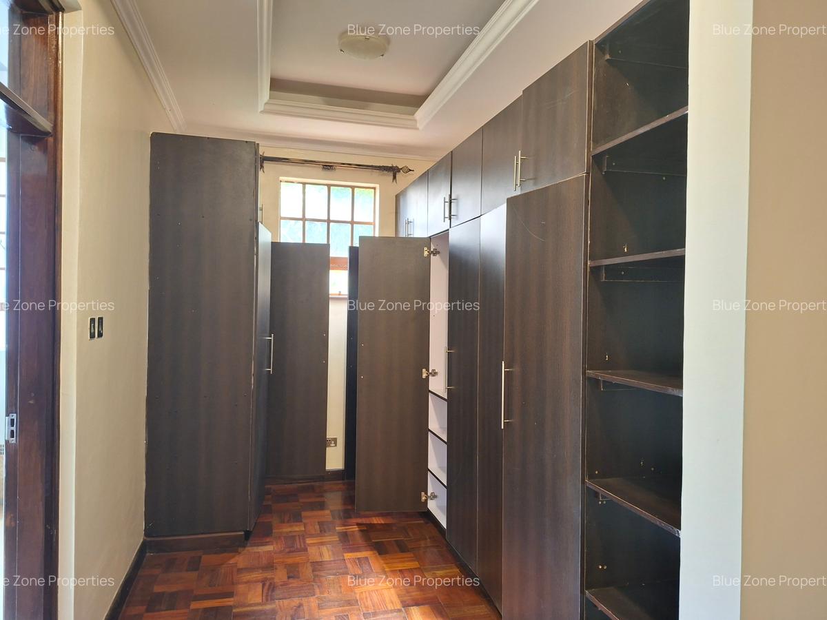 4 Bed Townhouse with En Suite at Rosslyn Lone Tree Estate Rd - 13