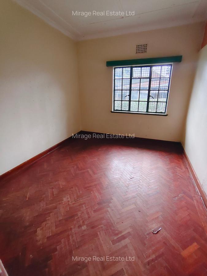 Office with Parking in Lavington - 14