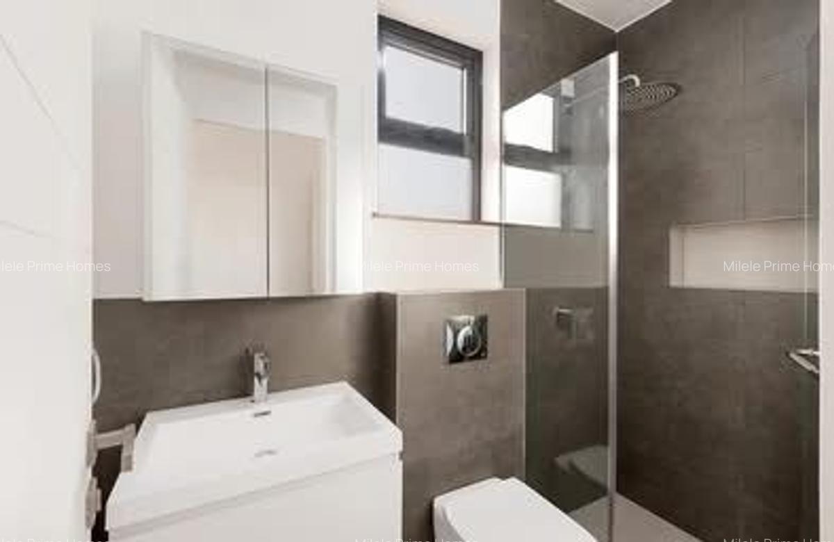 4 Bed Townhouse with En Suite in Loresho - 10