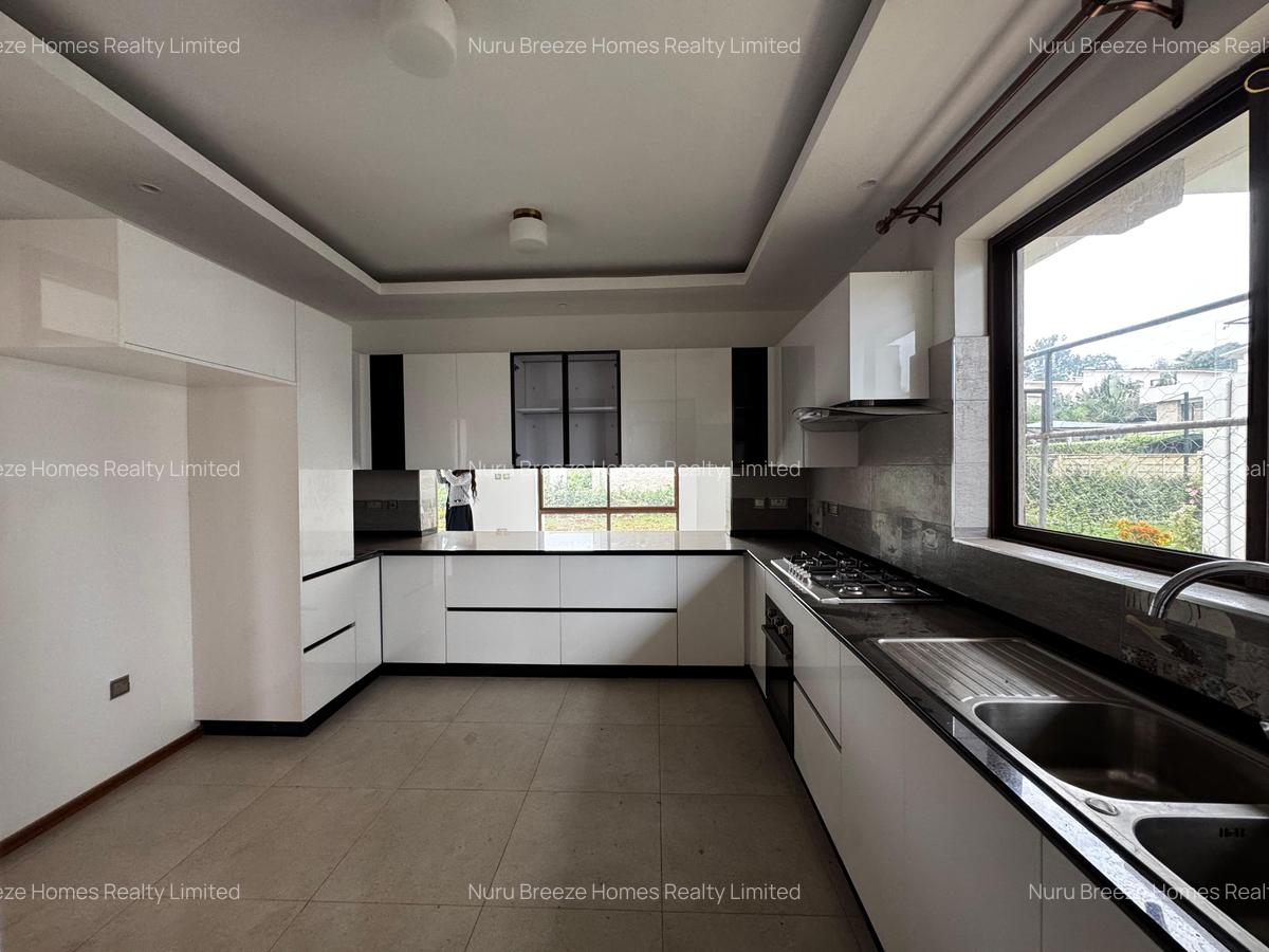 4 Bed Townhouse with En Suite in Runda - 10