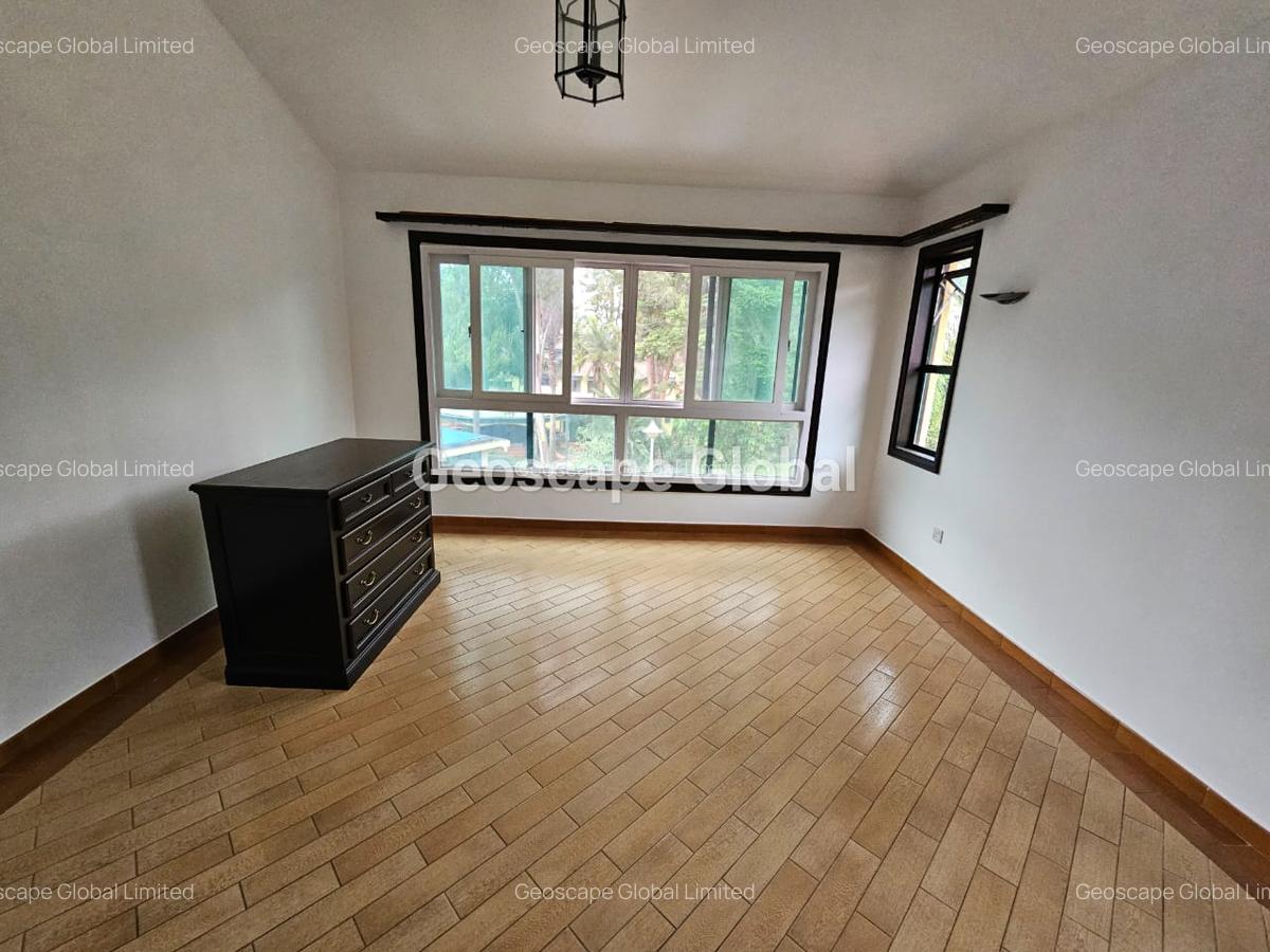 4 Bed Townhouse with En Suite in Kitisuru - 7