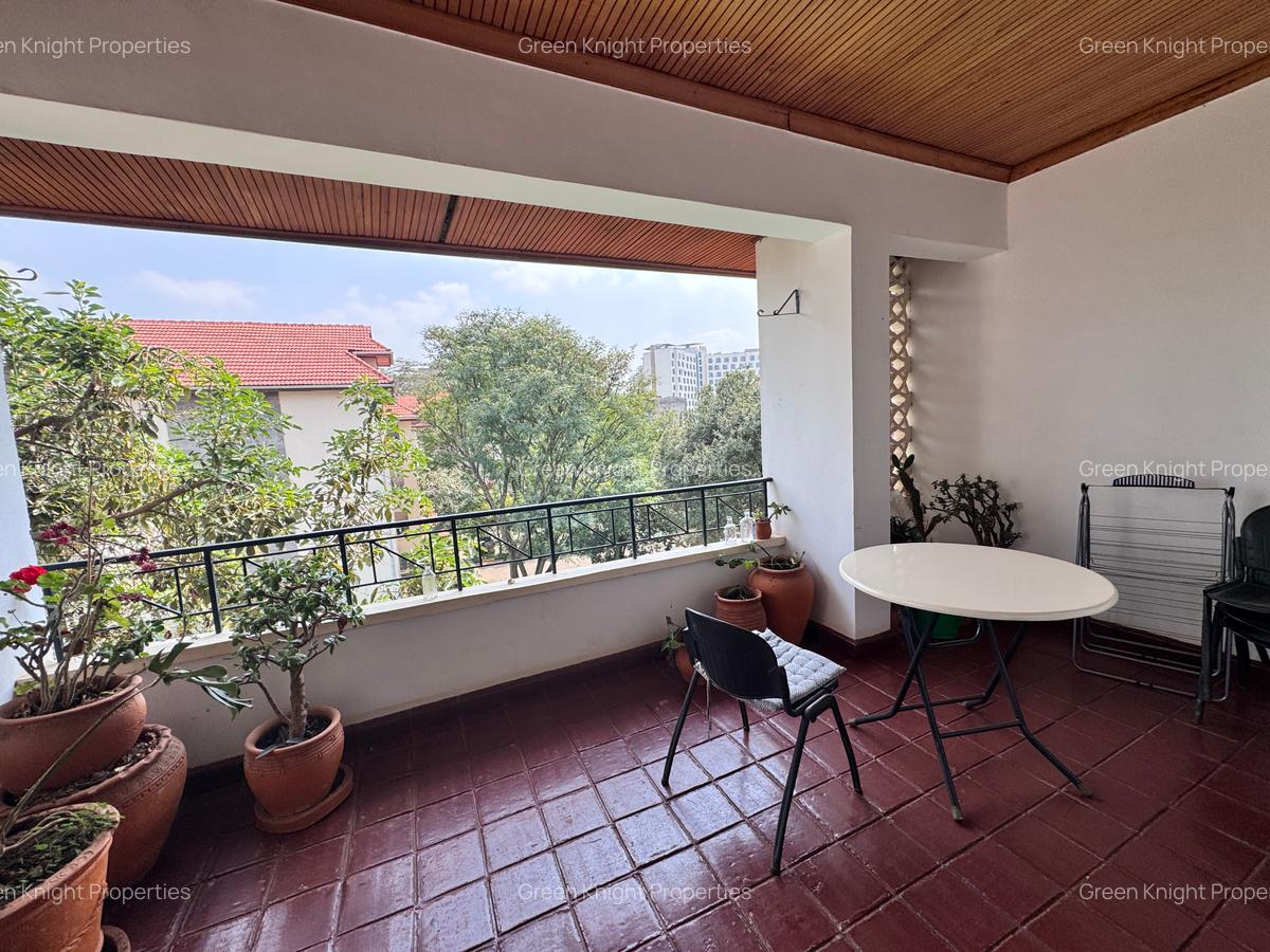 Serviced 4 Bed Apartment with En Suite in Kilimani - 5