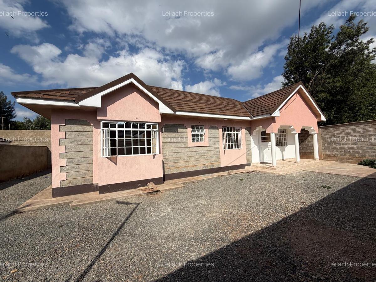 4 Bed House with En Suite in Ngong - 2