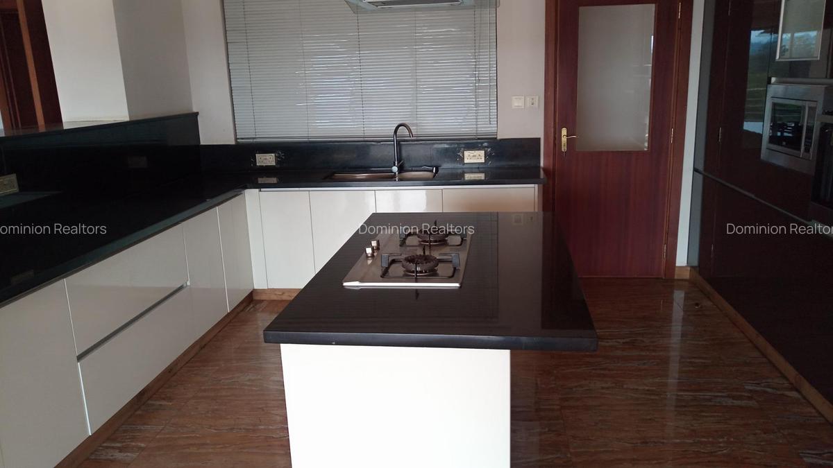4 Bed Apartment with En Suite at Vihiga Road - 8