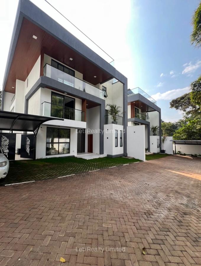 6 Bed Townhouse with En Suite in Lavington - 1