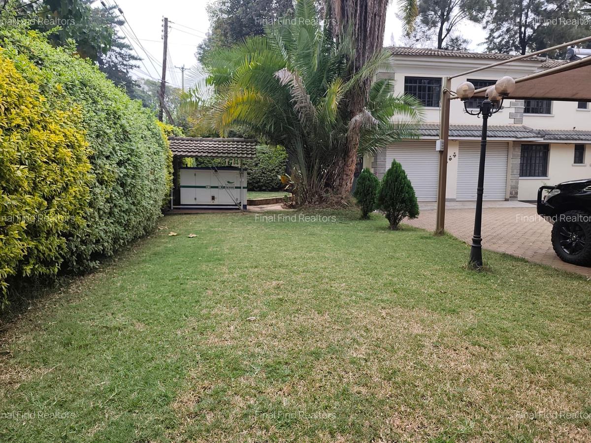 Serviced 2 Bed Apartment with Backup Generator in Runda - 3
