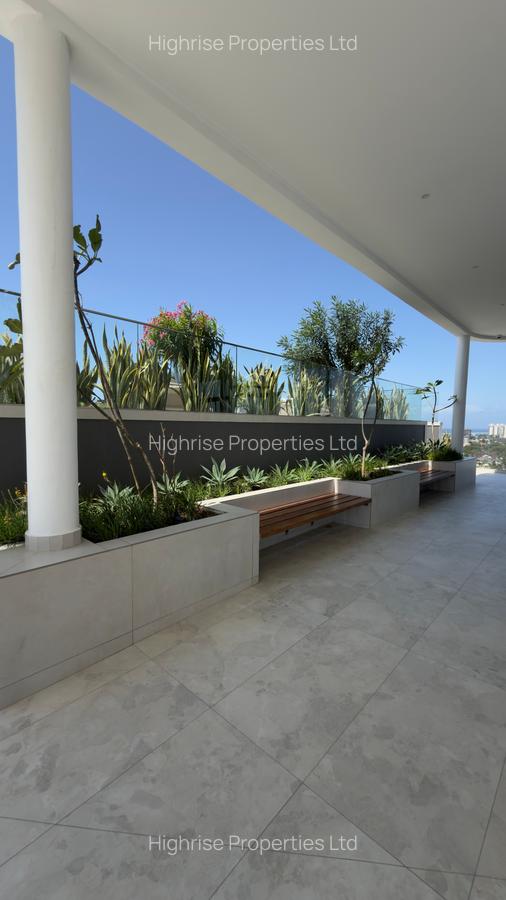 Studio Apartment with Swimming Pool in Nyali Area - 6