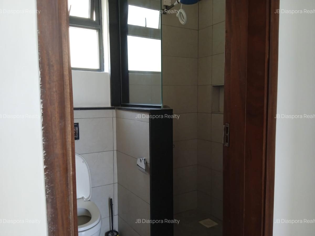 2 Bed Apartment with En Suite in Westlands Area - 7