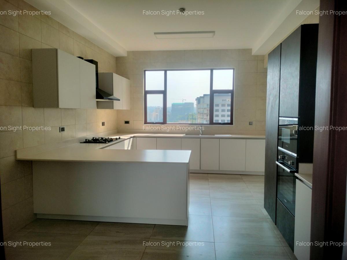 4 Bed Apartment with Swimming Pool at Easy Access To Peponi Road And Few Minutes Drive To Gigiri - 4