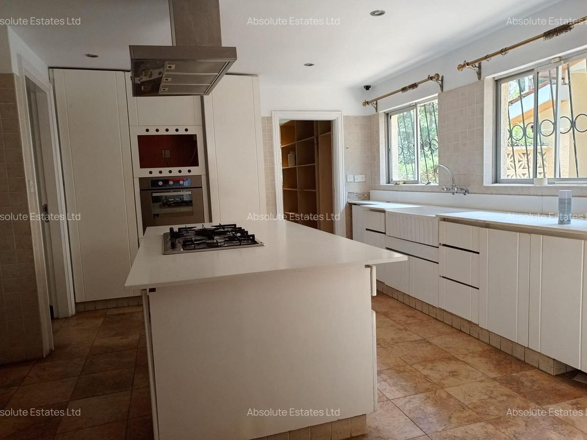 4 Bed Villa with En Suite in Muthaiga - 1