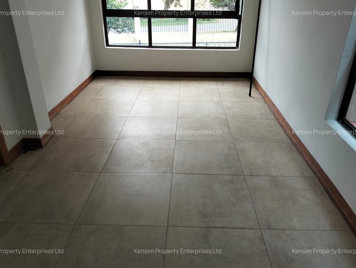 4 Bed Townhouse with En Suite in Lavington - 9
