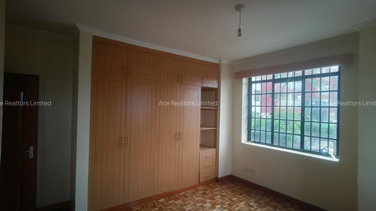 4 Bed Townhouse with En Suite at Kirawa Road - 9