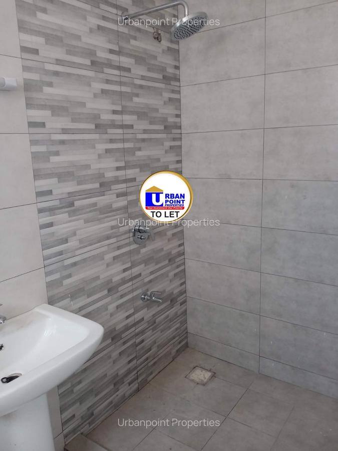 3 Bed Apartment with En Suite in Nyali Area - 12