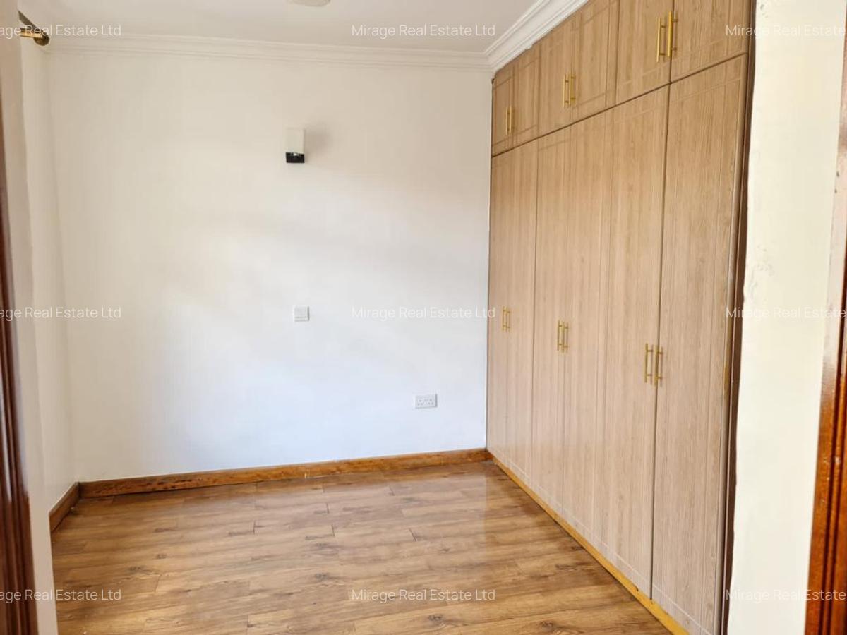 3 Bed Apartment with En Suite in Rhapta Road - 10