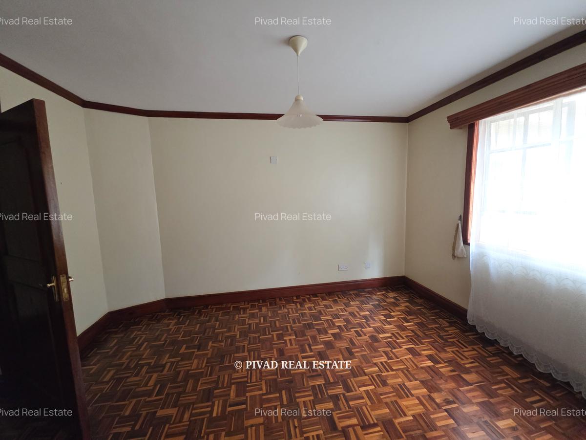 4 Bed House with Garden in Runda - 5
