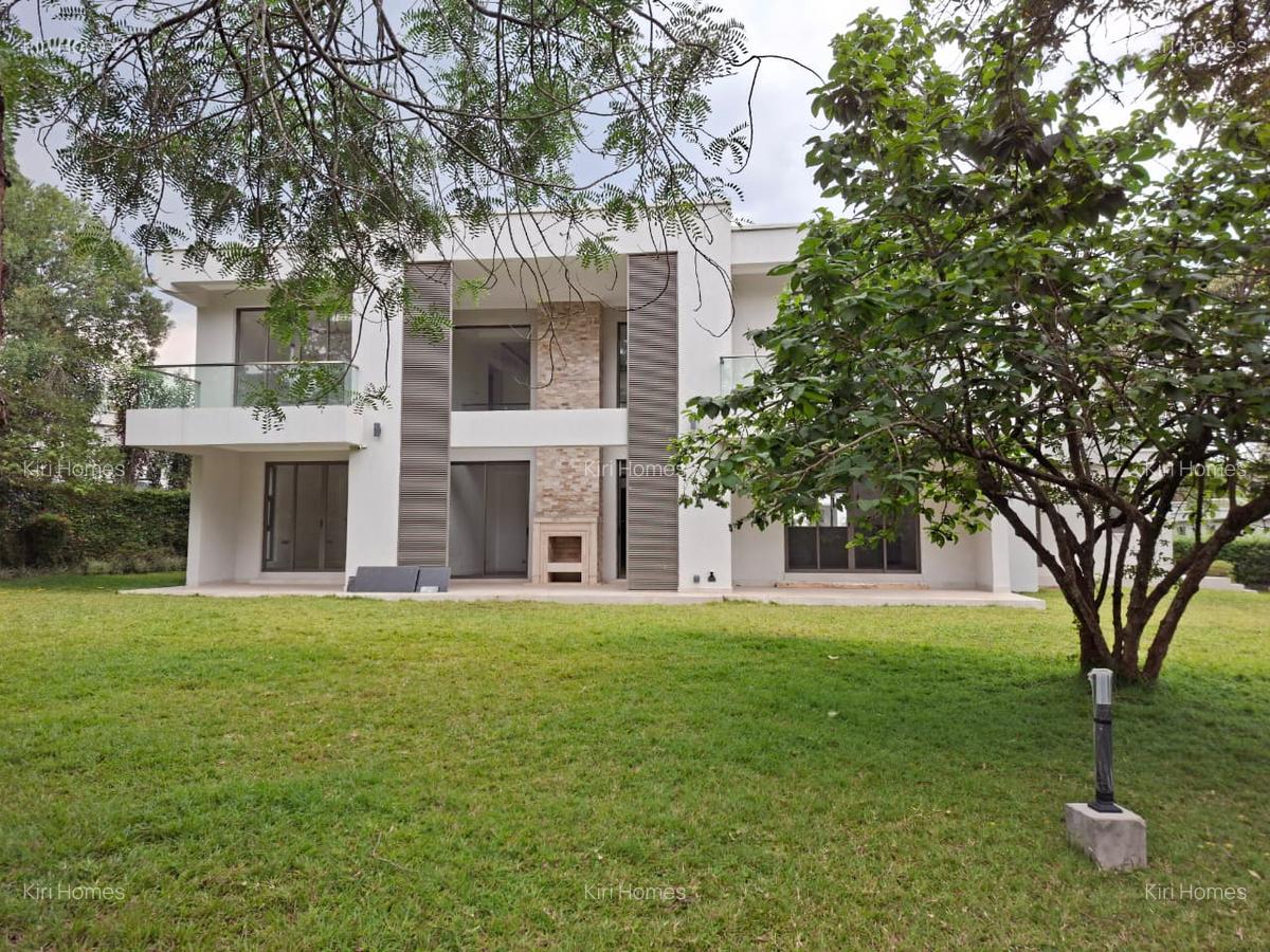 5 Bed Townhouse with En Suite in Karen - 6