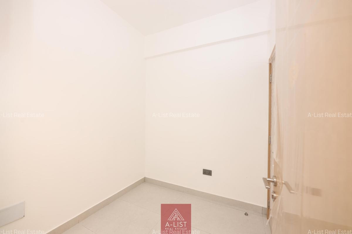 2 Bed Apartment with En Suite at Brookside Drive - 14