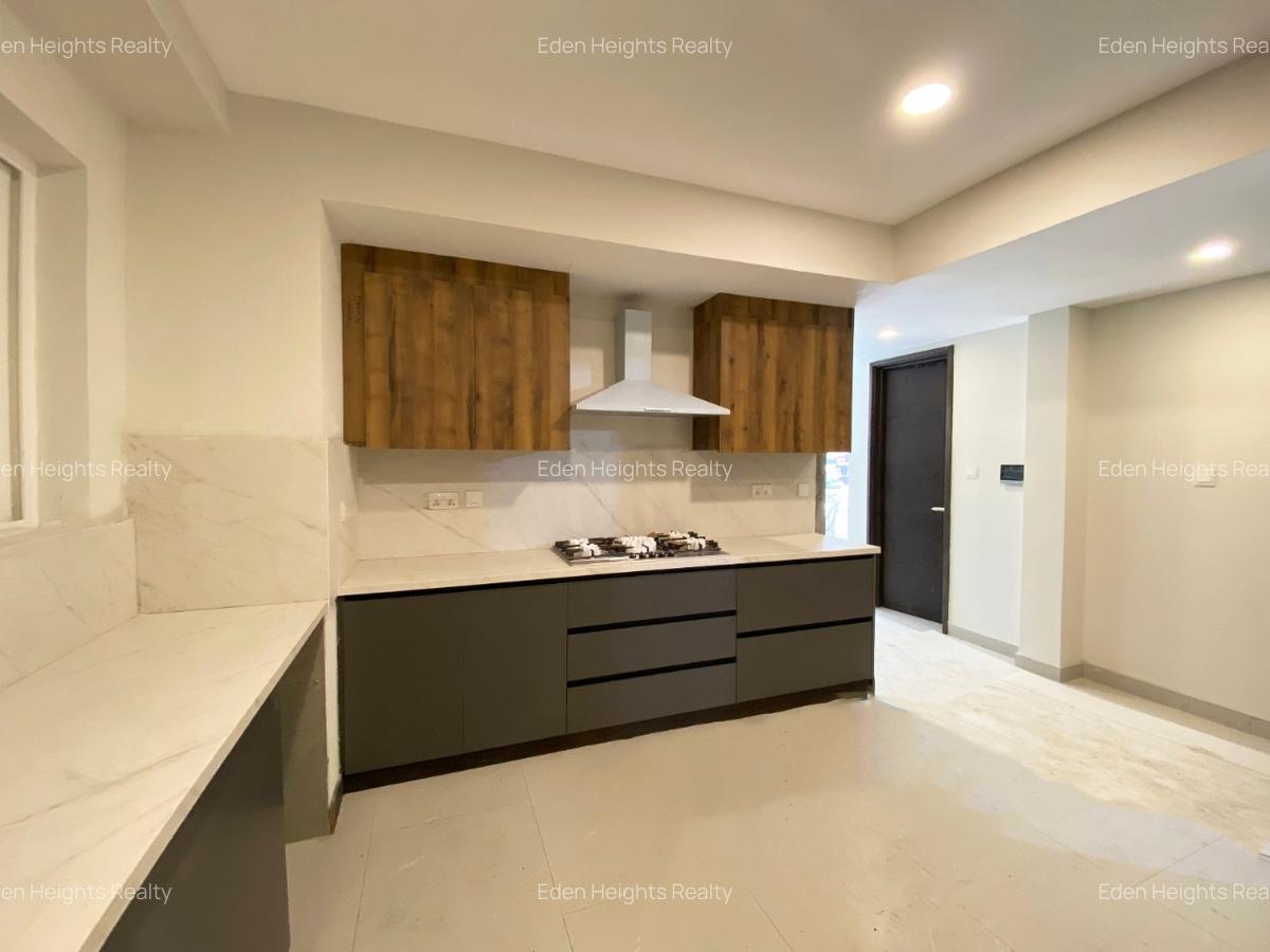 2 Bed Apartment with En Suite in General Mathenge - 3